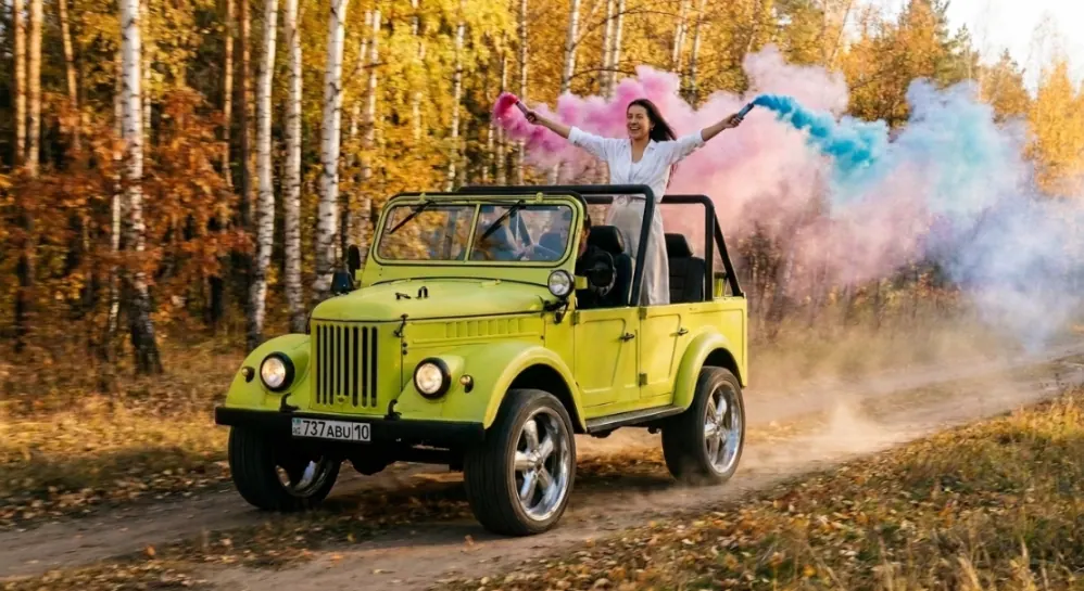 Съёмка в осеннем лесу с цветным дымом